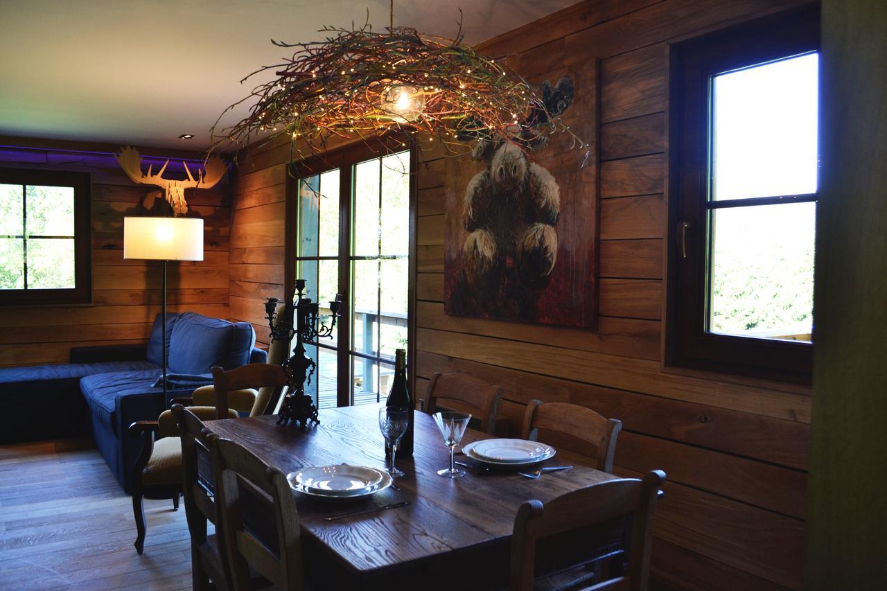Chalet Le Forestier ビューリンゲン エクステリア 写真